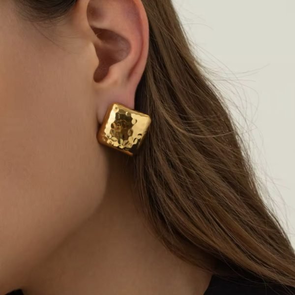 18k Tara Earring