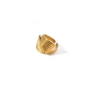 Cora Ring Pair with a little black dress Eternal Elegance Cora Ring in Gold