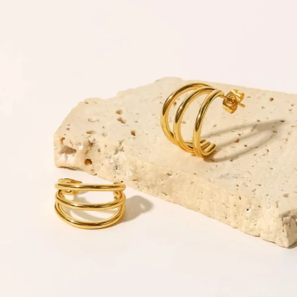 Earring