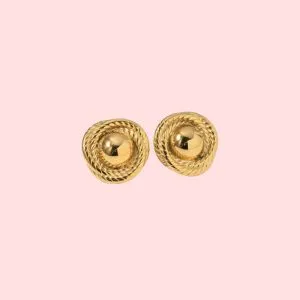 Chloe Studs in Gold Chloe Studs for a polished look.