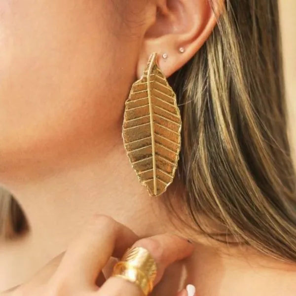 Leyla Earring in gold Leyla Earring